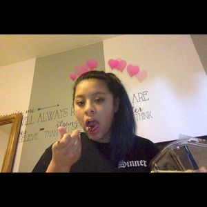 Meet your Posher, Alejandra